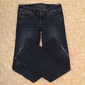 American Eagle Favorite Boyfriend Jeans, size 4L